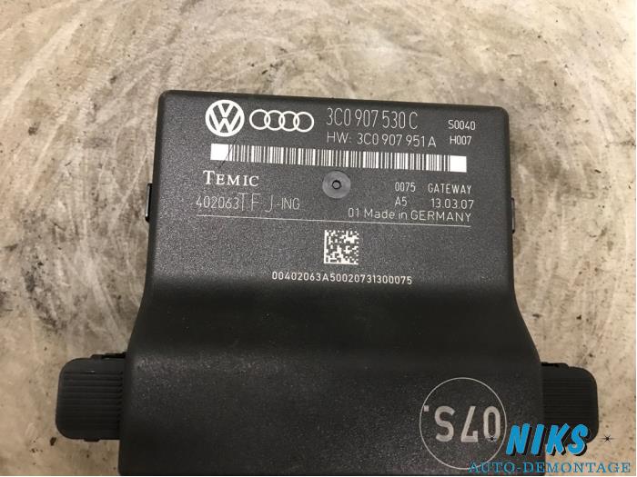 Module (miscellaneous) from a Volkswagen Passat (3C2) 2.0 TFSI 16V 2008