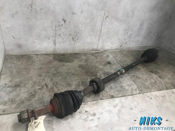 Front drive shaft, right from a Daewoo Kalos (SF48) 1.2 2004
