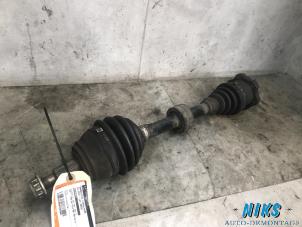Used Front drive shaft, left Volkswagen Golf IV (1J1) 1.6 16V Price on request offered by Niks autodemontage