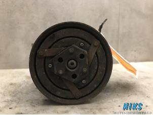 Used Air conditioning pump Renault Megane II (BM/CM) 1.6 16V Price on request offered by Niks autodemontage