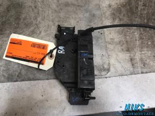 Used Rear door mechanism 4-door, right Peugeot 207/207+ (WA/WC/WM) 1.4 16V Price on request offered by Niks autodemontage