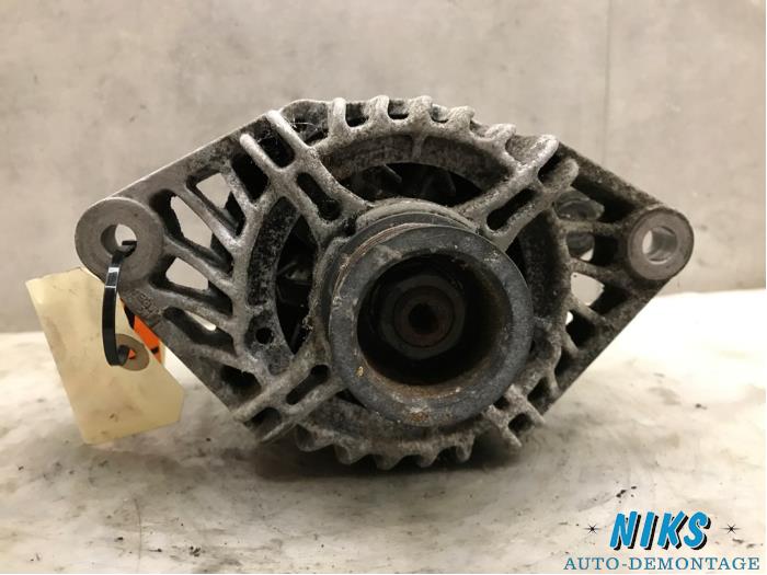 Gebrauchte Dynamo Alfa Romeo 147 (937) 2.0 Twin Spark 16V Preis auf Anfrage angeboten von Niks autodemontage
