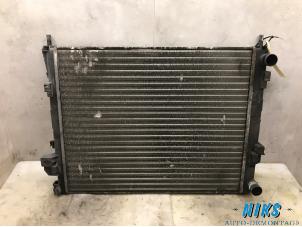 Used Radiator Opel Vivaro 1.9 DTI 16V Price on request offered by Niks autodemontage