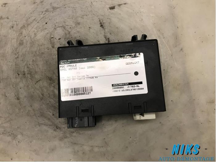 Usagé Module PDC Opel Astra H Twin Top (L67) 1.8 16V Prix sur demande proposé par Niks autodemontage
