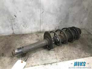 Used Front shock absorber rod, left Toyota Aygo (B10) 1.0 12V VVT-i Price on request offered by Niks autodemontage