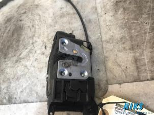 Used Rear door mechanism 4-door, right Renault Kangoo Express (FW) 1.5 dCi 85 Price on request offered by Niks autodemontage