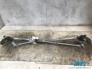 Used Wiper mechanism Renault Kangoo Express (FW) 1.5 dCi 85 Price on request offered by Niks autodemontage