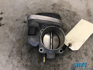 Used Throttle body Renault Scénic II (JM) 2.0 16V Price on request offered by Niks autodemontage