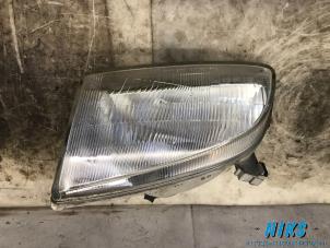 Used Headlight, left Toyota Starlet (EP9) 1.3,XLi,GLi 16V Price on request offered by Niks autodemontage