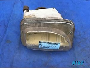 Usagé Phare droit Renault Express/Rapid/Extra 1.2i Prix sur demande proposé par Niks autodemontage