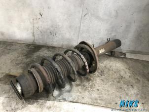 Used Front shock absorber rod, left Volkswagen Golf IV Variant (1J5) 1.9 TDI 100 Price on request offered by Niks autodemontage