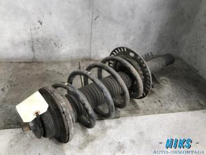 Used Front shock absorber rod, left Volkswagen Transporter Price on request offered by Niks autodemontage