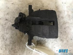 Used Rear brake calliper, left Volkswagen Transporter Price on request offered by Niks autodemontage
