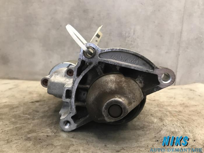 Starter from a Peugeot 207/207+ (WA/WC/WM) 1.4 16V 2007