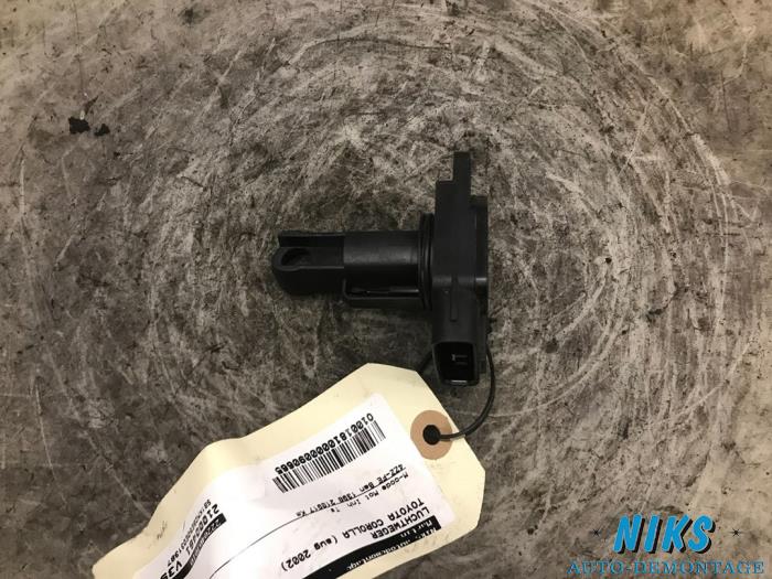 Begagnade Aerometer Toyota Corolla (E12) 1.4 16V VVT-i Pris på förfrågan erbjuds av Niks autodemontage
