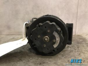 Used Air conditioning pump Mercedes C Combi (S203) 2.0 C-180 16V Price on request offered by Niks autodemontage