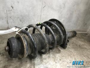 Used Front shock absorber rod, left Ford Galaxy (WGR) 1.9 TDI Price on request offered by Niks autodemontage