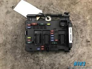 Used Fuse box Peugeot 206 (2A/C/H/J/S) 1.4 XR,XS,XT,Gentry Price on request offered by Niks autodemontage