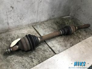 Used Front drive shaft, right Peugeot 307 SW (3H) 1.6 16V Price on request offered by Niks autodemontage