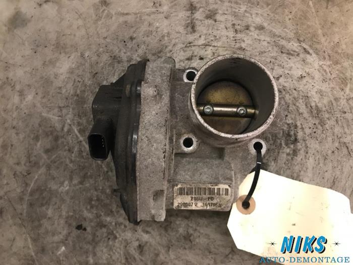 Gebrauchte Drosselklappengehäuse Ford Fiesta 5 (JD/JH) 1.25 16V Preis auf Anfrage angeboten von Niks autodemontage