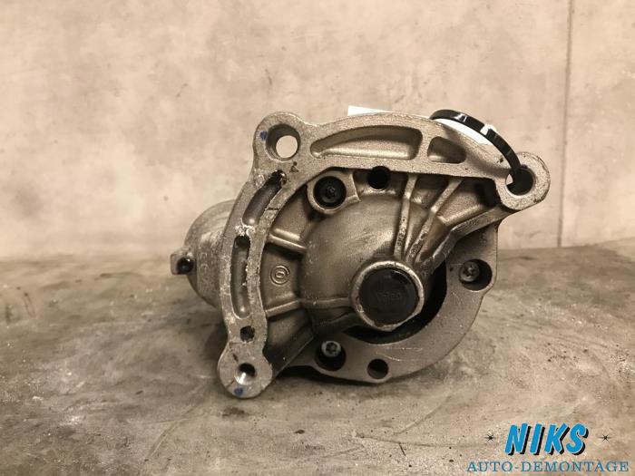 Used Starter Peugeot 306 (7A/C/S) 1.6i XR,XT,ST Price on request offered by Niks autodemontage