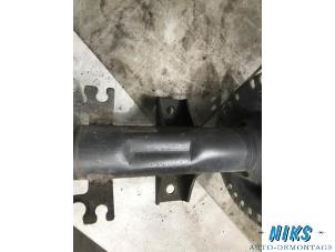 Used Front shock absorber rod, left Volkswagen Transporter Price on request offered by Niks autodemontage