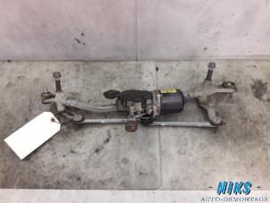 Used Wiper motor + mechanism Citroen C3 (SC) 1.4 16V VTi Price on request offered by Niks autodemontage