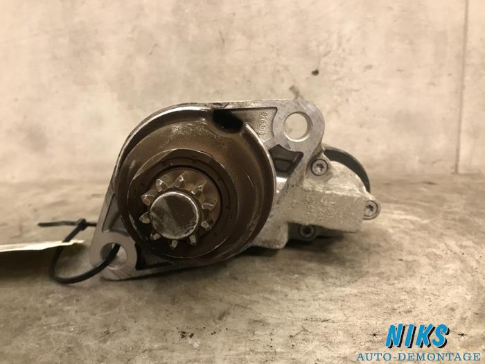 Begagnade Startmotor Volkswagen Polo IV (9N1/2/3) 1.9 SDI Pris på förfrågan erbjuds av Niks autodemontage