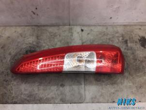 Used Taillight, right Volvo V70 (SW) 2.4 D5 20V Price on request offered by Niks autodemontage