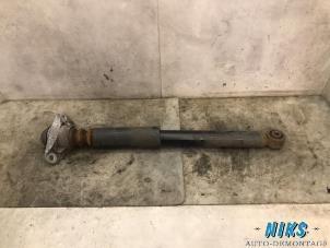 Used Rear shock absorber, left Volkswagen Golf VI (5K1) 1.4 TSI 160 16V Price on request offered by Niks autodemontage