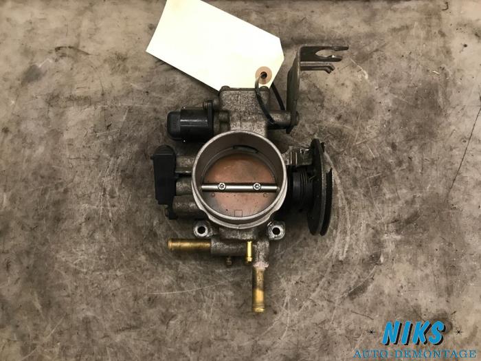 Używane Przepustnica Chevrolet Evanda 2.0 16V Cena na żądanie oferowane przez Niks autodemontage