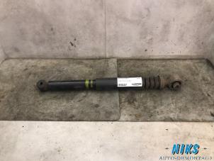 Used Rear shock absorber, left Renault Laguna III (BT) 1.5 dCi 110 Price on request offered by Niks autodemontage