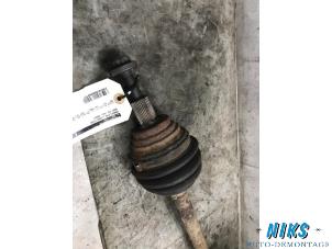 Used Front drive shaft, left Audi A3 (8P1) 1.6 16V FSI Price on request offered by Niks autodemontage