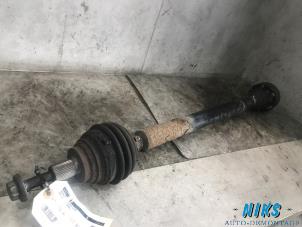 Used Front drive shaft, right Audi A3 (8P1) 1.6 16V FSI Price on request offered by Niks autodemontage