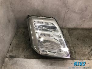 Used Headlight, right Citroen C2 (JM) 1.4 Price on request offered by Niks autodemontage