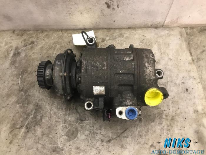 Air conditioning pump Volkswagen Transporter T5 2.5 TDi 7H0820805F DENSO