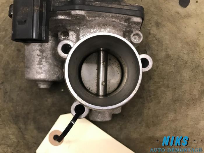 Throttle body Ford Fiesta 6 1.0 SCI 12V 80 50989002 P4JA FOMOCO