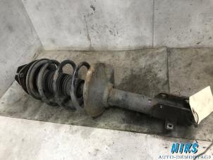 Used Front shock absorber rod, right Suzuki Swift (SF310/413) 1.3 Price on request offered by Niks autodemontage