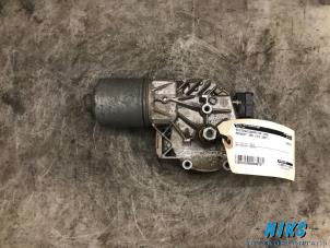 Used Front wiper motor Peugeot 308 (4A/C) 1.6 16V THP 150 Price on request offered by Niks autodemontage