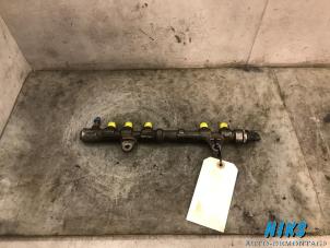 Used Fuel injector nozzle Fiat Punto III (199) 1.3 JTD Multijet 85 16V Price on request offered by Niks autodemontage