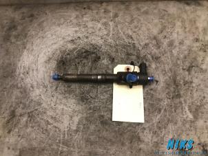 Used Injector (diesel) Fiat Punto III (199) 1.3 JTD Multijet 85 16V Price on request offered by Niks autodemontage