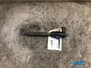 Used Injector (diesel) Fiat Punto III (199) 1.3 JTD Multijet 85 16V Price on request offered by Niks autodemontage