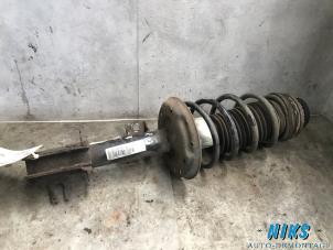 Used Front shock absorber rod, right Fiat Punto III (199) 1.3 JTD Multijet 85 16V Price on request offered by Niks autodemontage