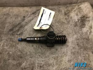 Used Injector (diesel) Audi A3 (8P1) 2.0 TDI 16V Price on request offered by Niks autodemontage