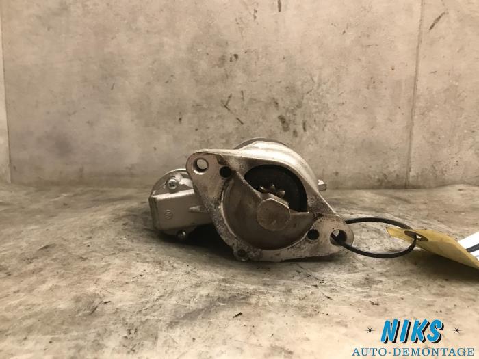 Usagé Démarreur Renault Clio II (BB/CB) 1.2 Prix sur demande proposé par Niks autodemontage