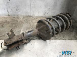 Used Front shock absorber rod, left Mitsubishi Carisma 1.6i 16V Price on request offered by Niks autodemontage