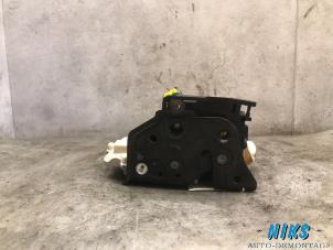 Used Rear door mechanism 4-door, right Seat Leon (1P1) 1.6 Price on request offered by Niks autodemontage
