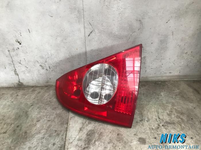 Taillight, left from a Renault Clio II (BB/CB) 1.4 16V 2004
