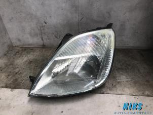 Used Headlight, left Ford Fiesta 5 (JD/JH) 1.3 Price on request offered by Niks autodemontage