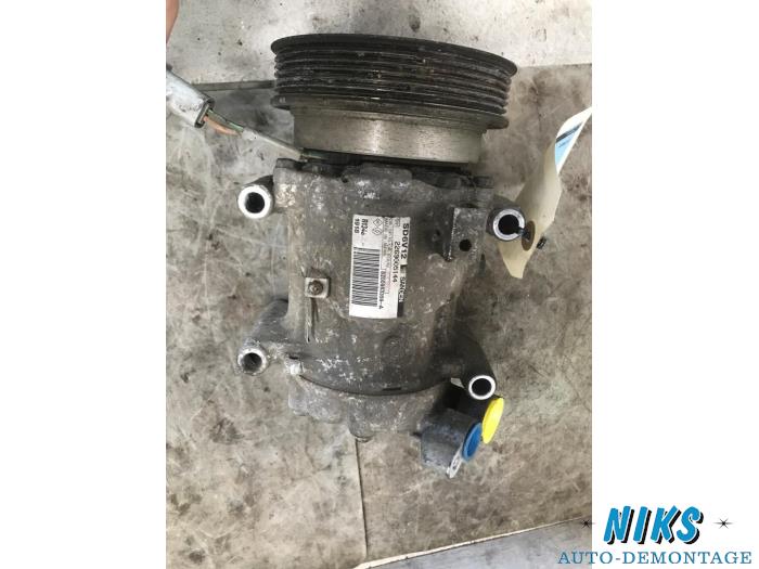 Air conditioning pump from a Renault Kangoo Express (FW) 1.5 dCi 70 2012